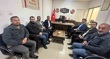 6 Şubat depremlerinde araçlara akaryakıt desteğinde bulunan iş adamına plaket