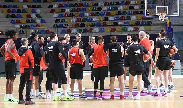 A Milli Kadın Basketbol Takımı, İzlanda maçına moralli hazırlanıyor
