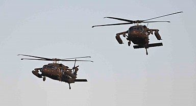 ABD'de yolcu uçağıyla çarpışan askeri helikopterin kara kutusu bulundu