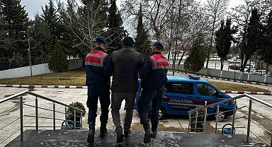 Adam öldürme suçundan aranan firariyi jandarma yakalandı