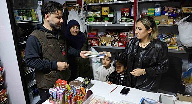Adanalı hayırsever, mahallenin tüm bakkal borcunu ödedi