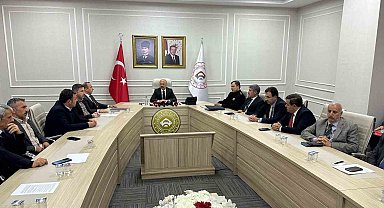 Adıyaman Valiliği'nde sokak hayvanlarına yönelik toplantı