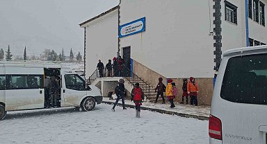 Adıyaman'da eğitime kar engeli