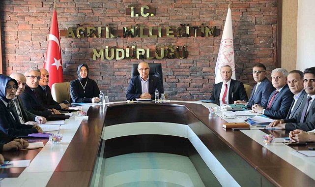 Ağrı'da "Okulum Beni Bekler" projesi