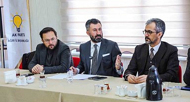 AK Parti Ağrı İl Başkanı Yıldız, basın mensuplarıyla bir araya geldi