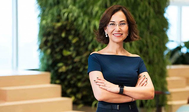 Akbank'ın web sitesi sade, hızlı ve kullanıcı odaklı bir tasarımla yenilendi