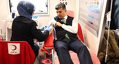 Akdeniz Belediye Başkan Vekili Şener'den kan bağışına destek