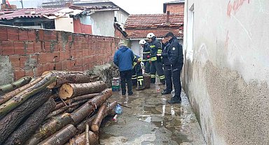 Alev alan tüp korkuttu