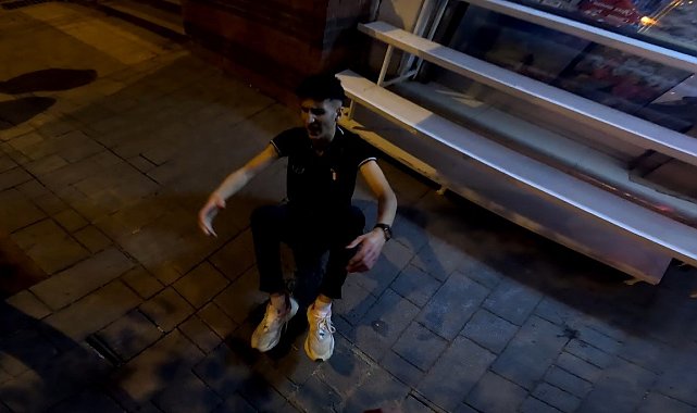 Alkollü genç, babasının kurum otomobilini kaçırdı, 5 araca birden çarptı