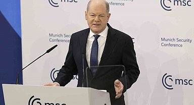 Almanya Başbakanı Scholz'den Trump'ın yardımcısına "AfD" tepkisi