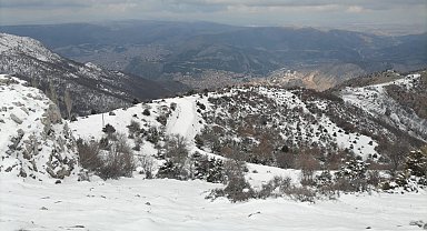 Amasya'da 18 köy yolu ulaşıma kapandı