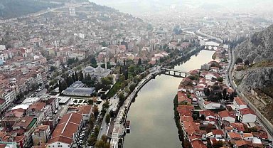 Amasya'da suya afaki zam: 5 TL olan su 19 TL oldu