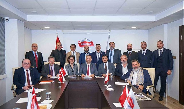 ANASİAD'da Hakan Birkan güven tazeledi