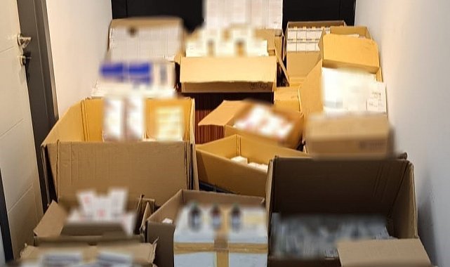 Antalya'da 5 bin 105 kutu kaçak ilaç ele geçirildi