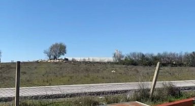 Antalya'da aniden ortaya çıkan hortum seraları vurdu