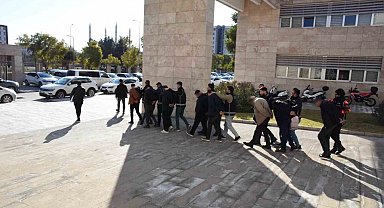 Antalya'da tefecilik operasyonu: 7 tutuklama