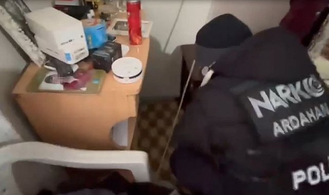 Ardahan'da uyuşturucu operasyonunda 4 tutuklama
