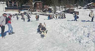 Ayder Kardan Adam Kış Festivali renkli görüntülere sahne oldu