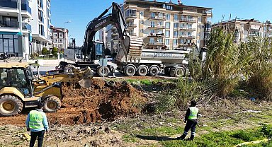 Aydın Büyükşehir Belediyesi yol çalışmalarını sürdürüyor