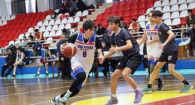 Aydın'da basketbol turnuvası tempolu başladı
