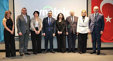 Azerbaycan gönüllüleri, iş dünyasında yeni fırsatlar için İzmir'de