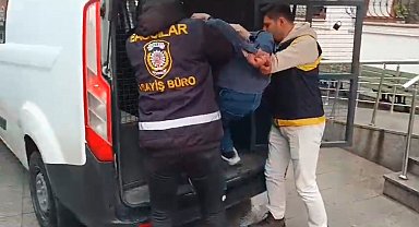 Bağcılar'da 2 polise bıçakla saldıran şahıs adliyeye sevk edildi