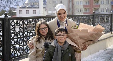 Bakan Mahinur Özdemir Göktaş Gümüşhane'de ziyaretlerde bulundu