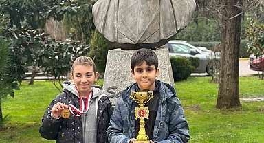 Bakırköy Belediyesi spor kulübü öğrencileri başarıya koşuyor