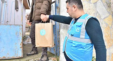 Balıkesir'de beslenme çantaları büyükşehir desteğiyle doluyor