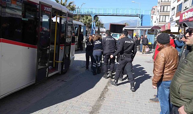 Balıkesir'de dolmuşta fenalaşan yaşlı adam hayatını kaybetti