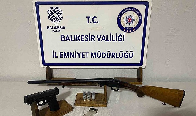 Balıkesir'de silahlı saldırıya ilişkin 3 şüpheli gözaltına alındı