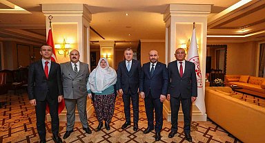 Başkan Albayrak, Bakan Dr. Bak'a Eskişehir'e ilişkin talepleri anlattı