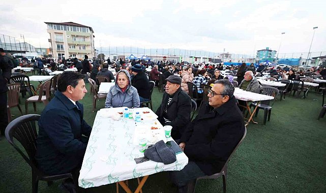 Başkan Aras, Hatay ve Malatya'da depremzedeler ile bir araya geldi