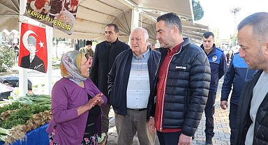 Başkan Arıcı, Çakırbeyli Üretici Pazarı'nda vatandaşlarla buluştu