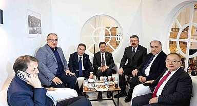 Başkan Böcek, EMITT 2025'te Antalya'yı tanıtıyor