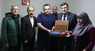 Başkan Eyüp Kahveci'den şehit ailesine anlamlı ziyaret
