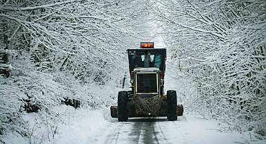 Başkan Kurnaz: "Kış şartlarının çile değil, güzellik ve bereket getirmesi için özveri ile çalışıyoruz"