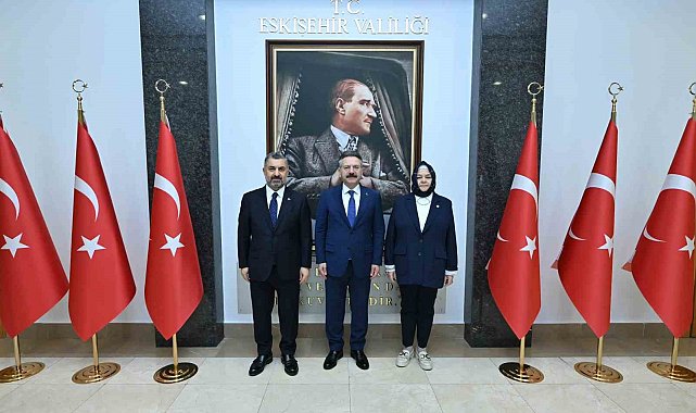 Başkan Şahin, Vali Hüseyin Aksoy'u makamında ziyaret etti