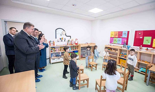 Başkan Tugay Yamanlar'da 20'nci çocuk etkinlik merkezinin açılışını yaptı