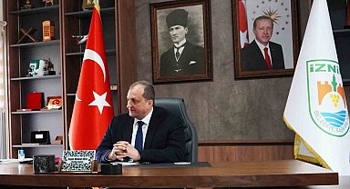 Başkan Usta: "Ramazan ayını müjdeleyen Berat Kandili mübarek olsun"