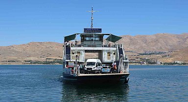 Başkan Vural, "Pertek Köprüsü için etüt çalışmaları yapılıyor"