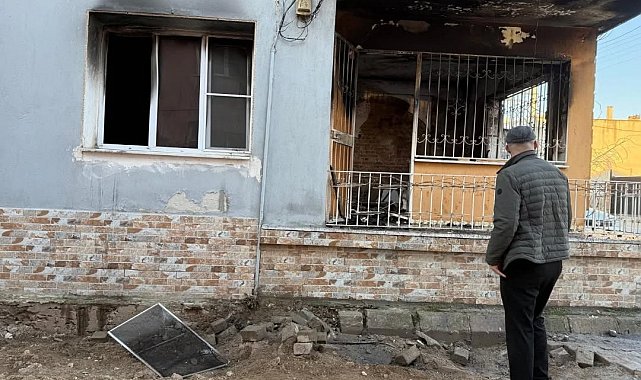 Başkan Zencirci, evi yanan aileyi unutmadı