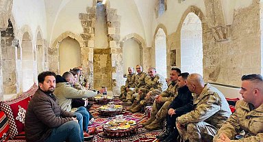 Batman'da jandarma denetleme ekibi, tarihi mekanları gezdi