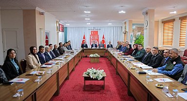 Bayburt'ta 'Ailenin Korunması ve Güçlendirilmesi Vizyon Belgesi ve Eylem Planı' bilgilendirme toplantısı gerçekleştirildi