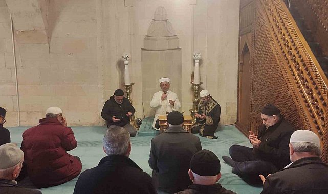 Bayburt'ta kahraman şehitler dualarla anıldı