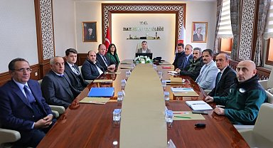 Bayburt'ta Tıbbi ve Aromatik Bitkiler Üretim Toplantısı gerçekleştirildi