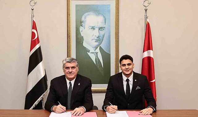 Beşiktaş, Mustafa Erhan Hekimoğlu ile yeni sözleşme imzaladı