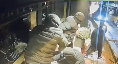 Beşiktaş'ta kuyumcudan 9 milyon liralık soygun kamerada