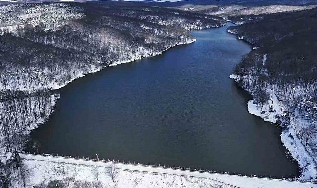 Beyaza bürünen Göktürk Tabiat Parkı havadan görüntülendi