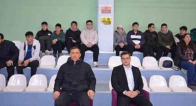 Beylikova Kaymakamlığı Kurumlar Arası Voleybol Turnuvası başladı